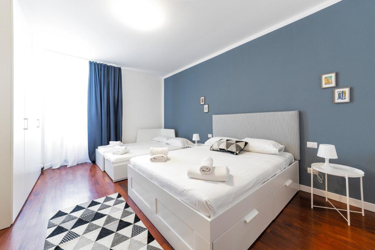 Roomy Close To Subway M5! Apartment