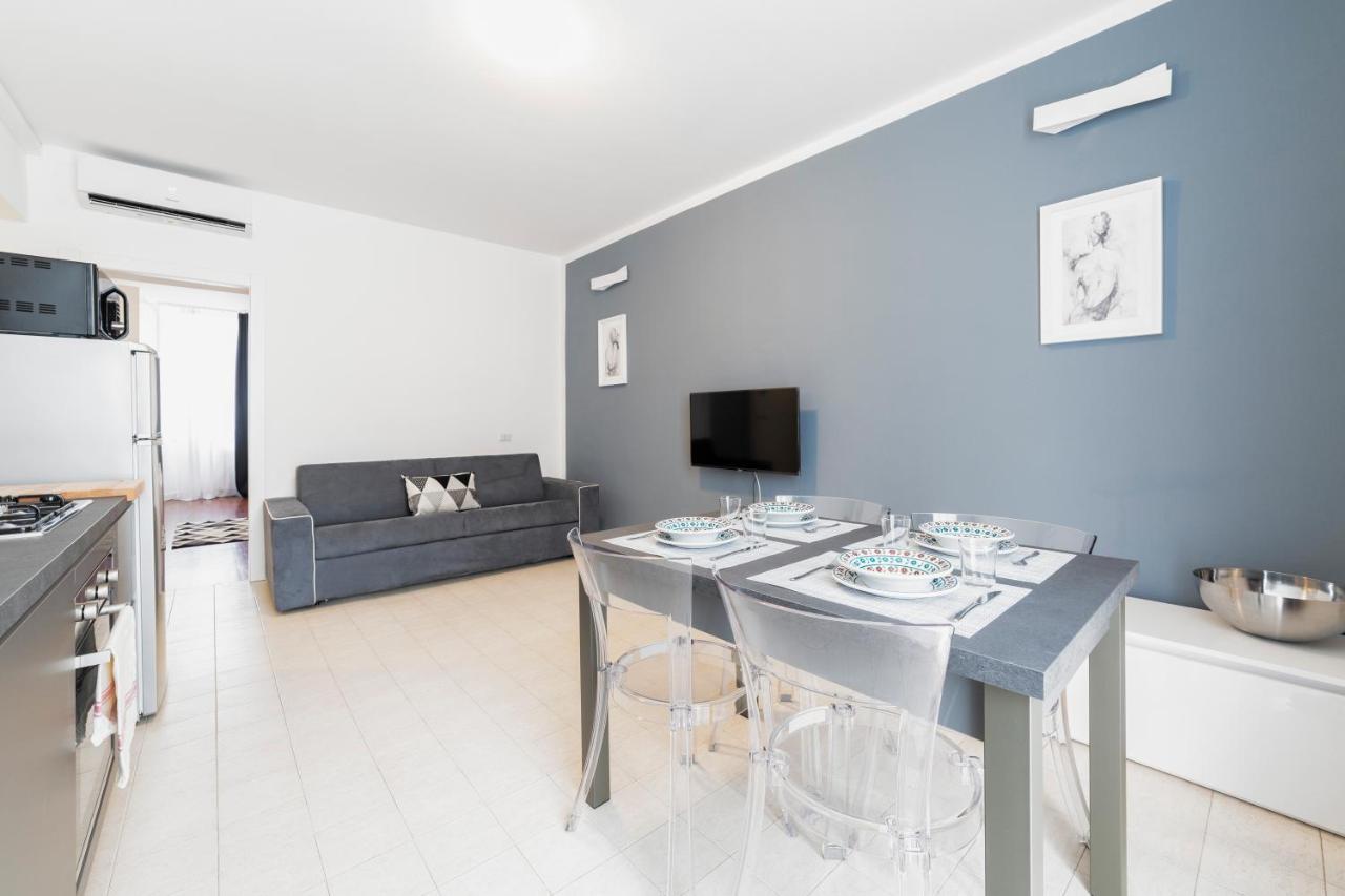 Roomy Close To Subway M5! * Milan