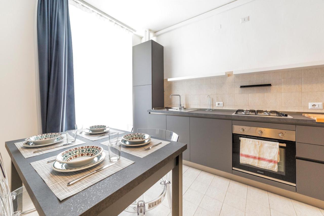 Roomy Close To Subway M5!