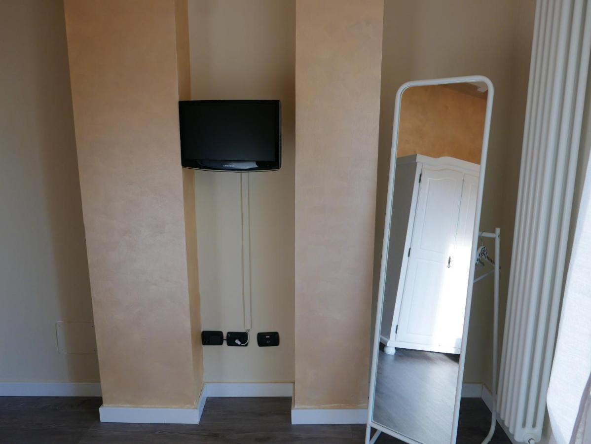 Apartment One Bedroom With View Balcony And Wifi At *