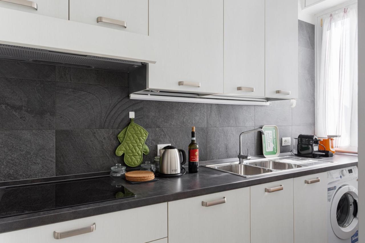 Amazing 2 Bedrooms Apt - Yellow Line Apartment