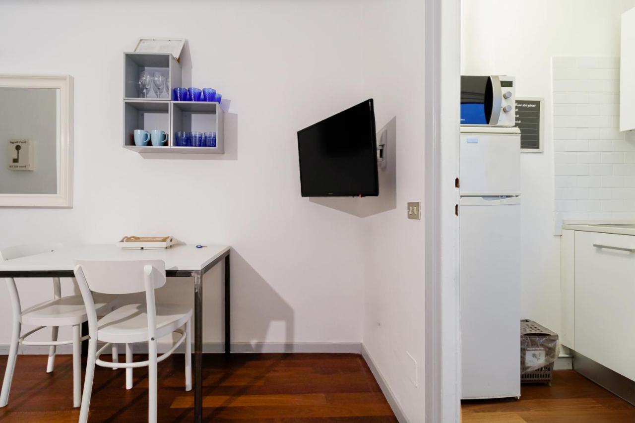 Apartment Joivy Sleek Flat With Balcony Near Mudec Museum And Navigli Area