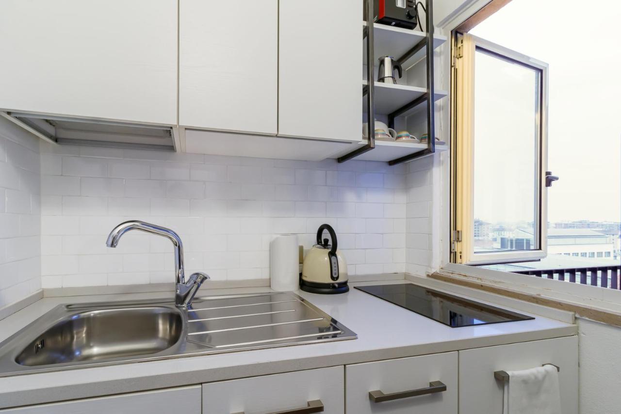 Apartment Joivy Sleek Flat With Balcony Near Mudec Museum And Navigli Area