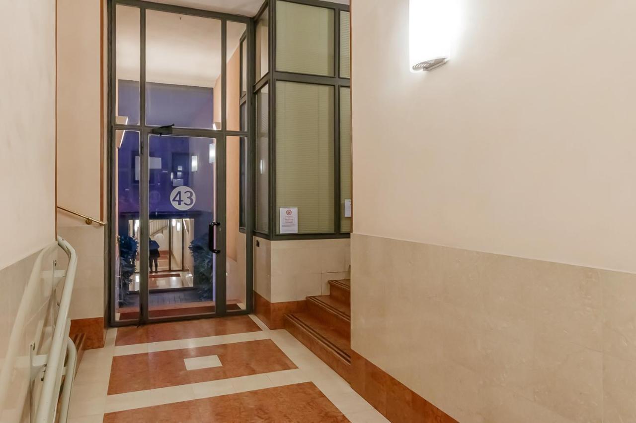 Joivy Sleek Flat With Balcony Near Mudec Museum And Navigli Area Apartment