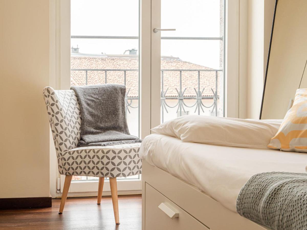 The Rent - Bright Two Near Cattolica Apartment Milan