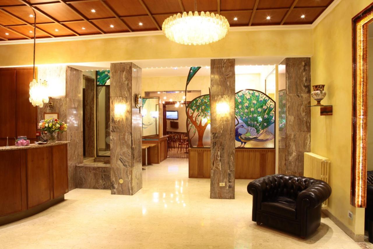 Hotel Star