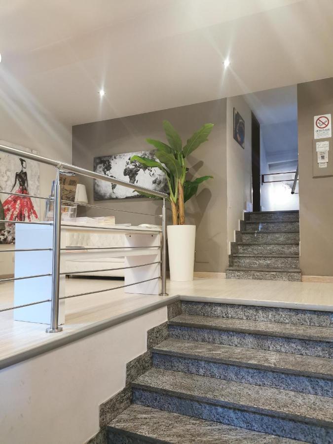 Hotel Ares 3*