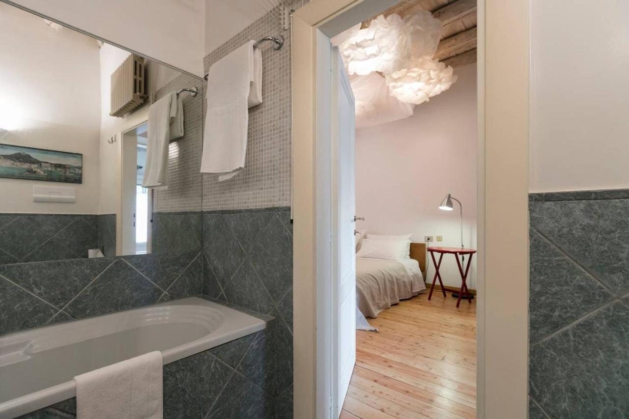 Naviglio, Sweet Dreams In The Heart Of The Fun * Milano