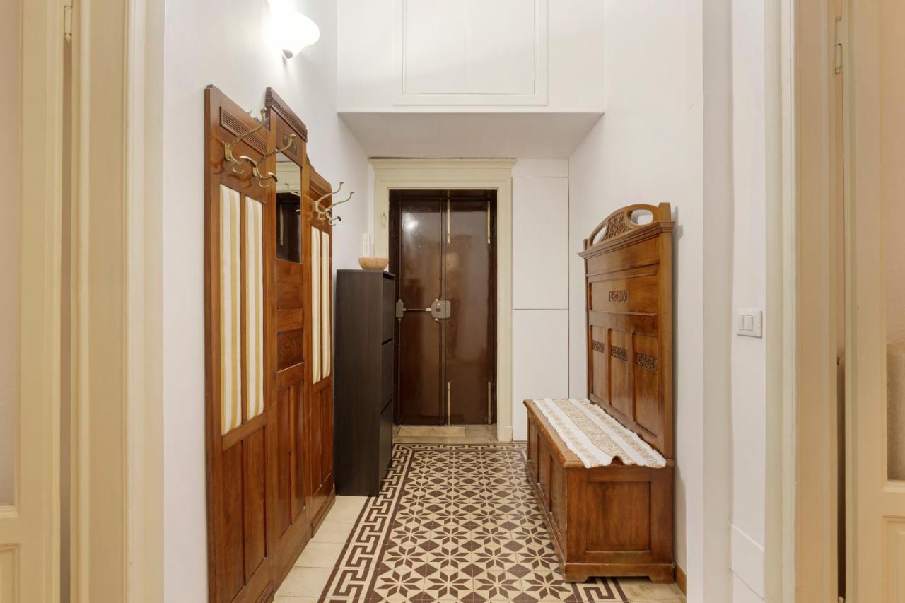 Restayled Chic Apartement- Via Ozieri Apartamento *