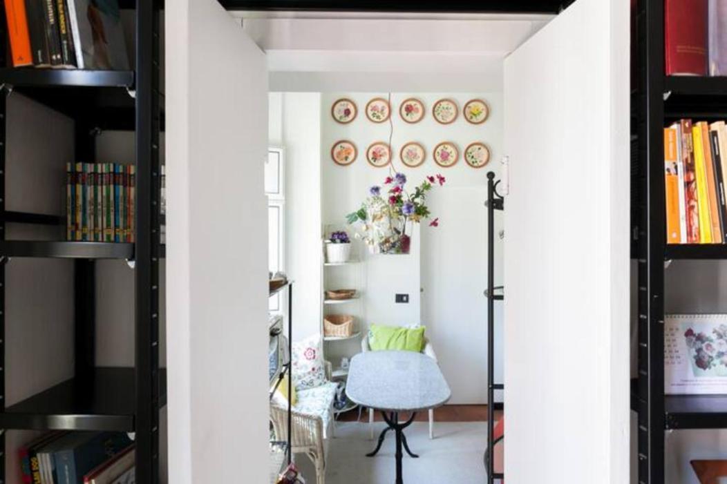 Porta Ticinese Cozy Con Balcone Milan