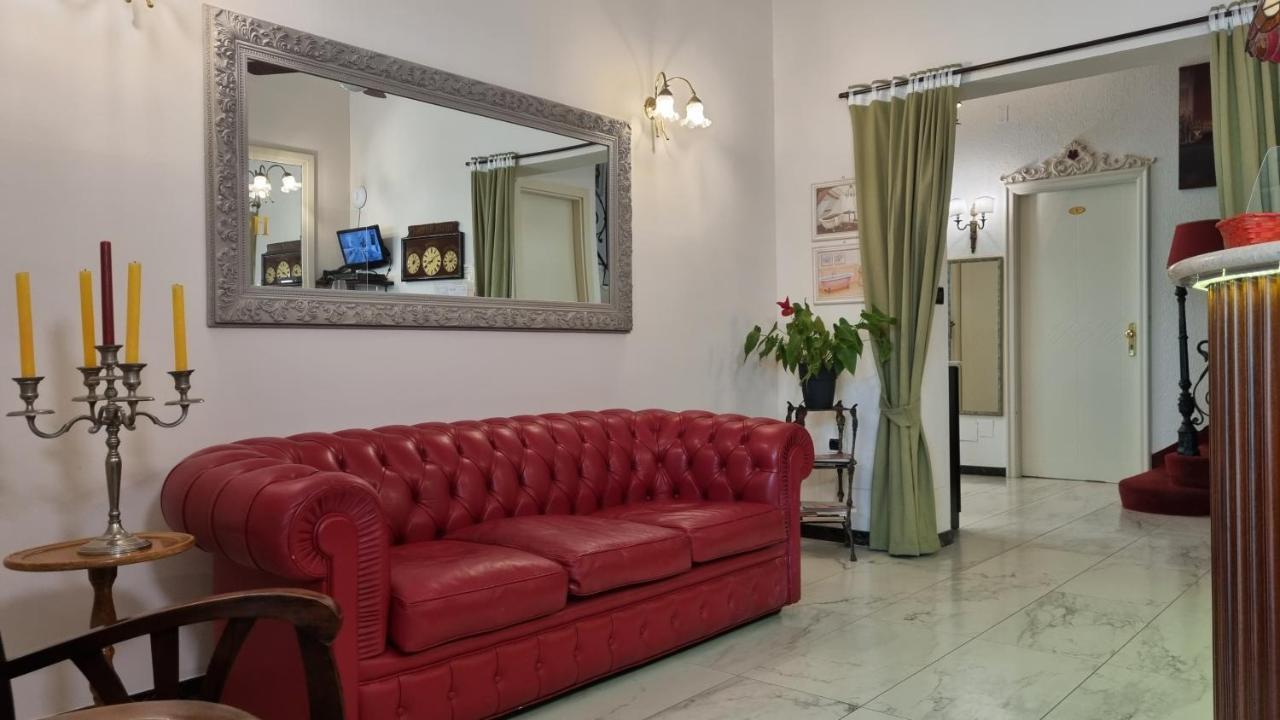 Hotel Charly Hotel