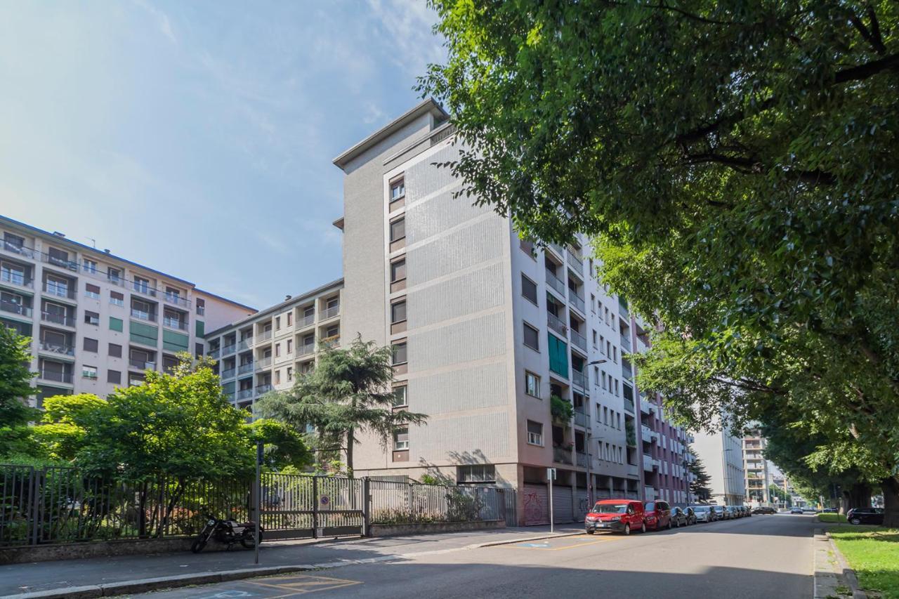 Altido Trendy Flat With Balcony, Easy Access To Centre Milan