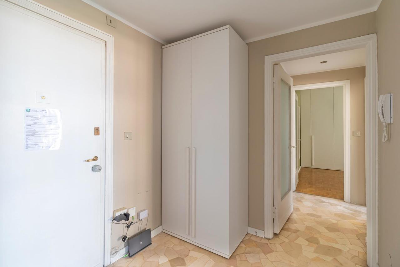 Altido Trendy Flat With Balcony, Easy Access To Centre Apartment *