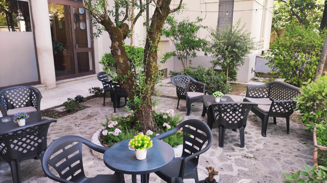 Hotel Mokinba Montebianco Milão