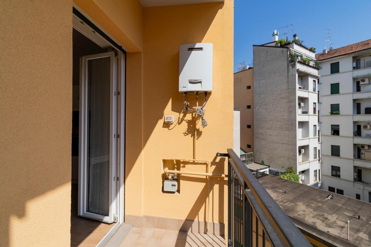 Altido Warm And Inviting Flat With Balcony * Milan