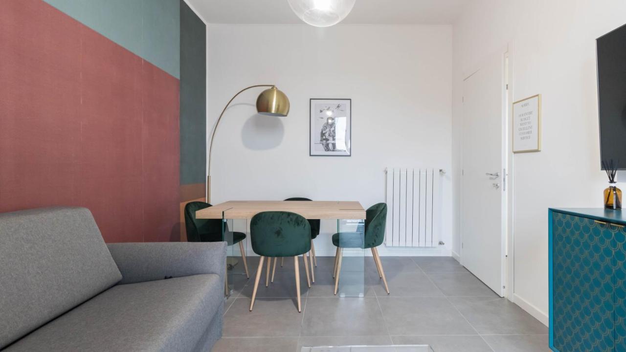 Casa de férias Apt24 - Modern With Balcony
