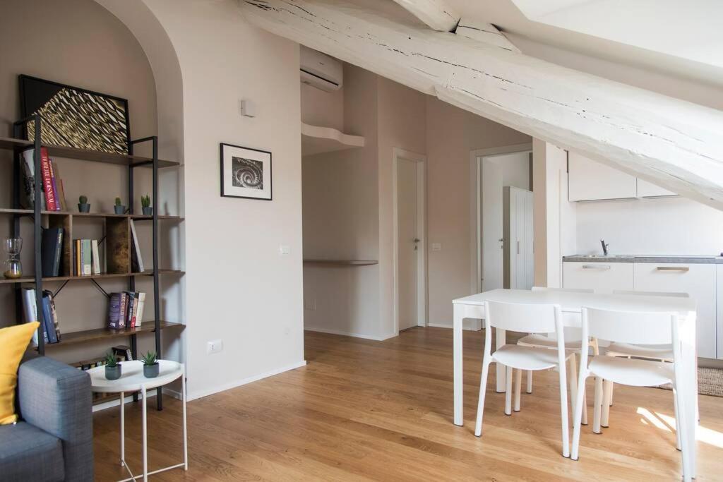 Breathtaking Castle View Youhosty - Quintino Sella Apartamento *
