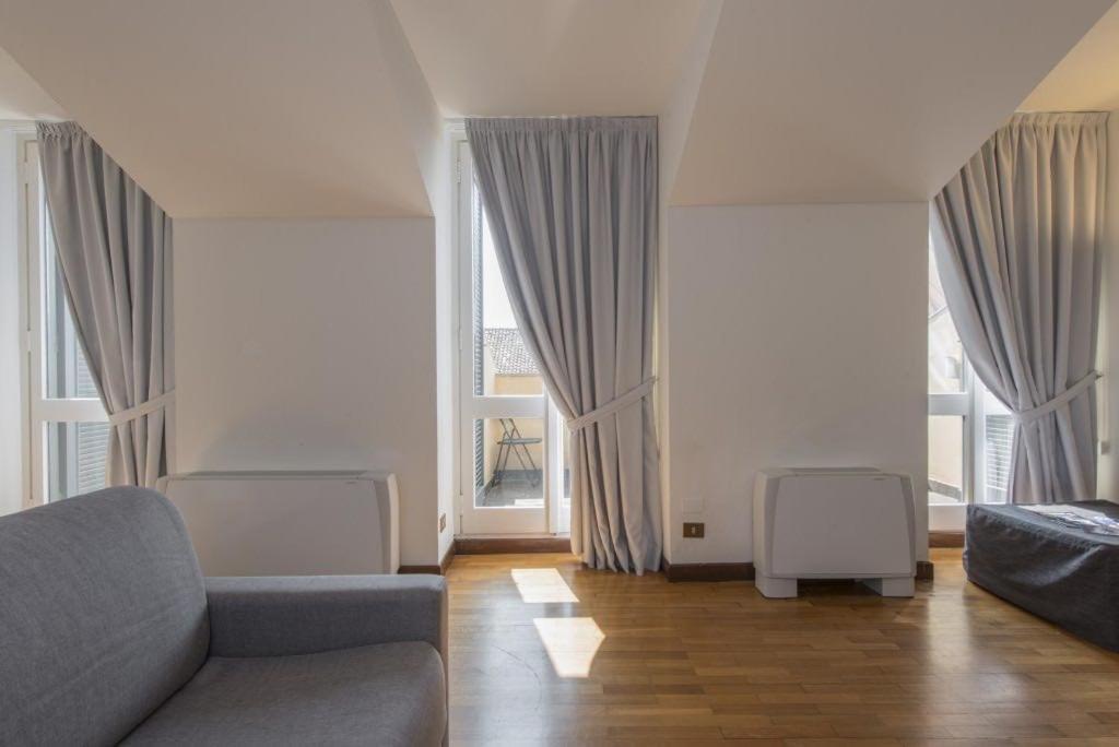 Apartment Royal - Centro Cadorna Milan