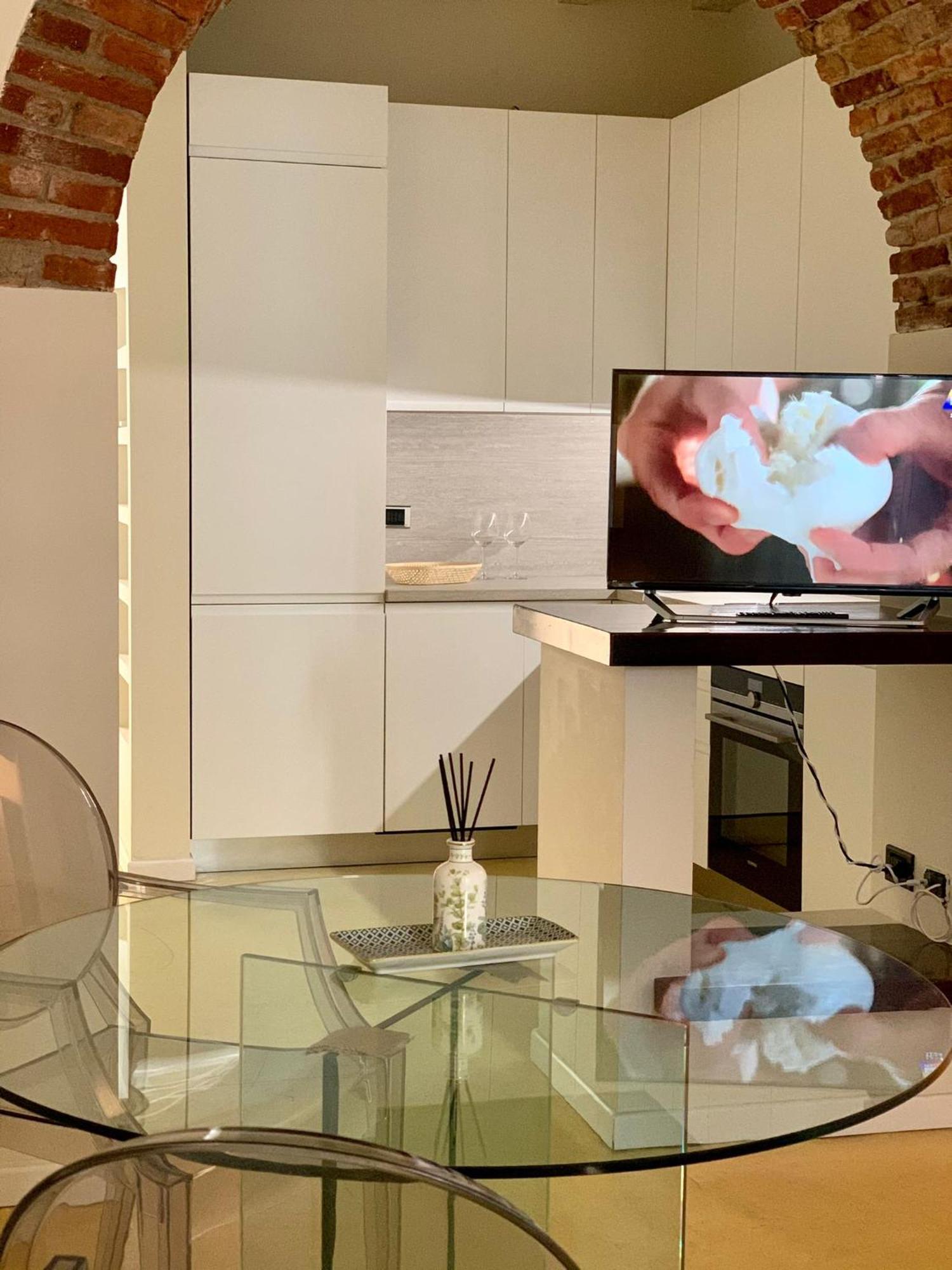 Fifty Eight Brera Apartment