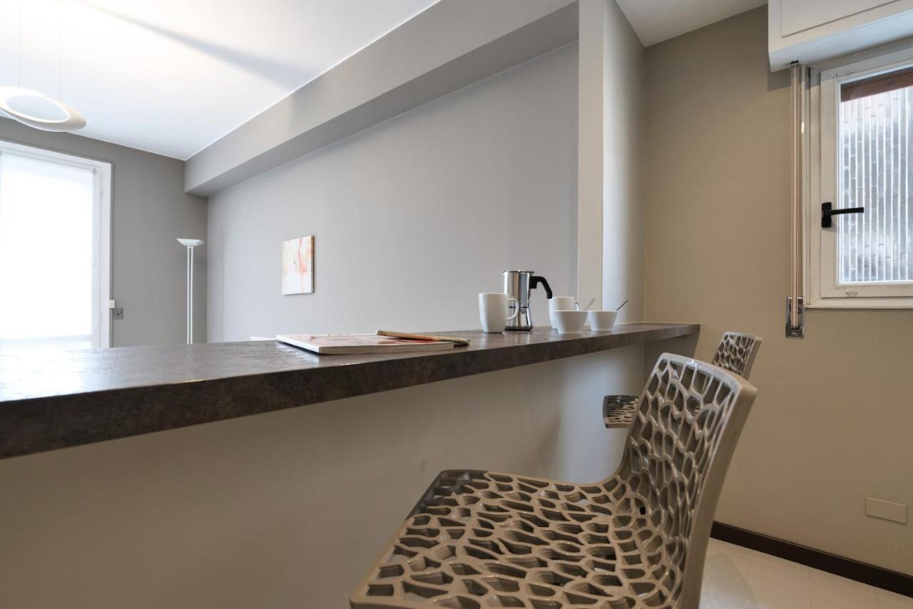 Apartment Contempora - Elvezia 8 - E53 Milan