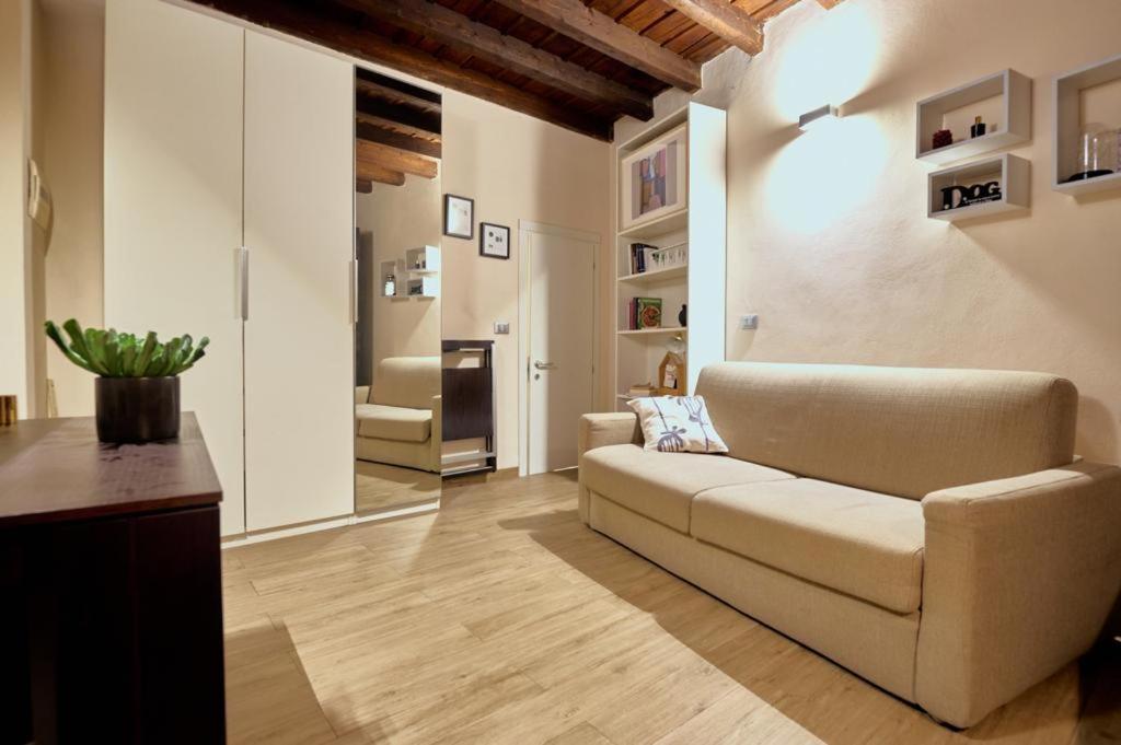 Grazioso Monolocale Nel Cuore Di Brera Milan