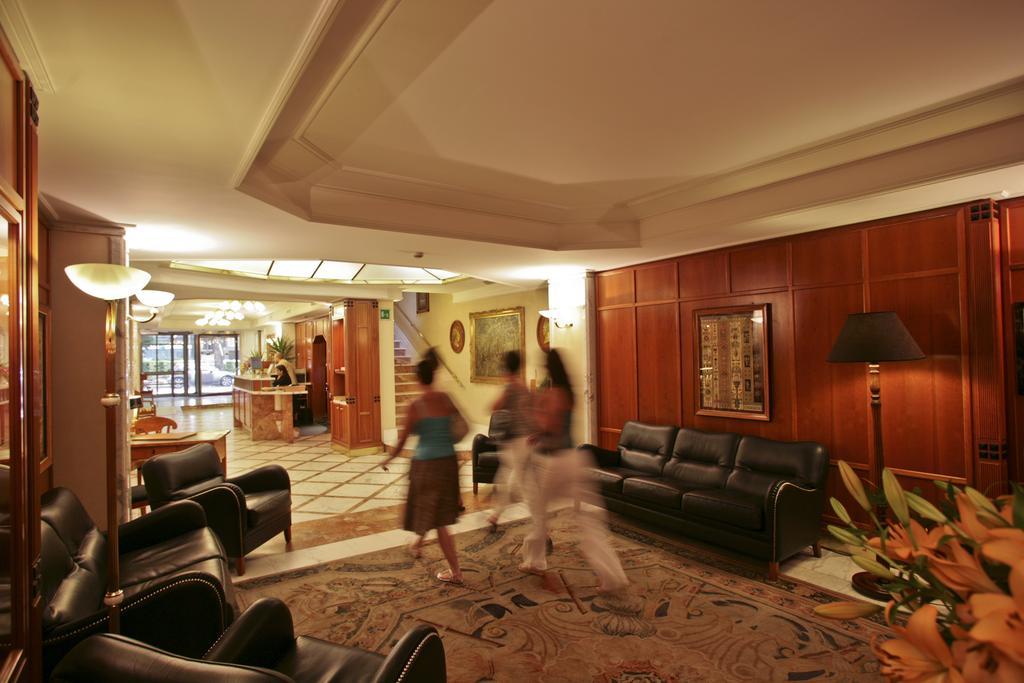 Capitol Hotel