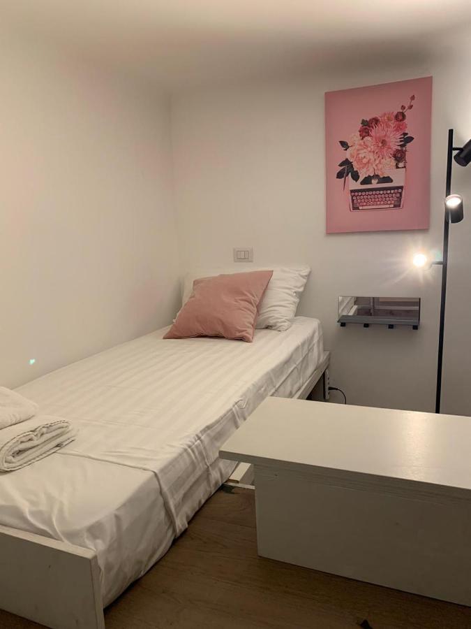 La Pampa New & Fully Refurbished Apt * Milão