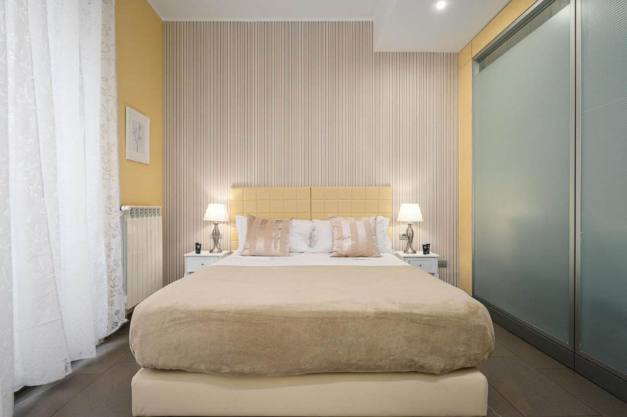 Apartment Large Design In The City Center Milan