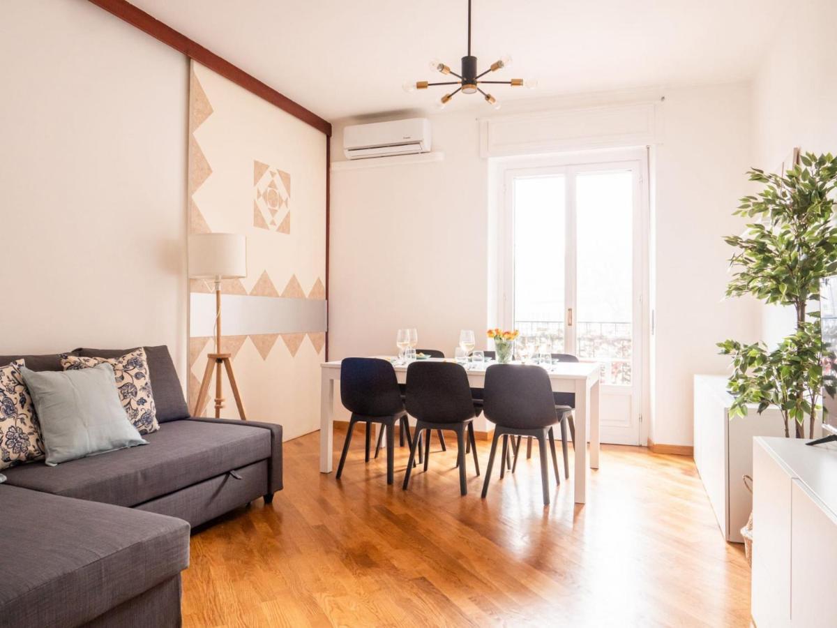 The Rent - Two-bedroom In Maciachini District Milan