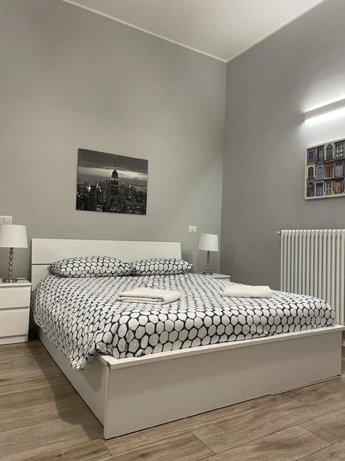 Jr Mm3 Repubblica -stazione-centro Direz- C3 * Milano