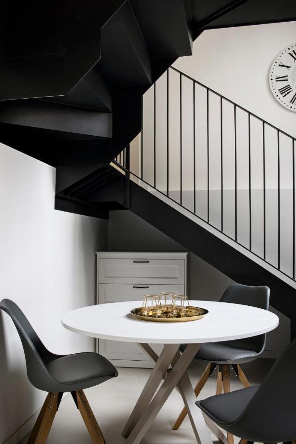 Aria Boutique Farneti Aparthotel Milan