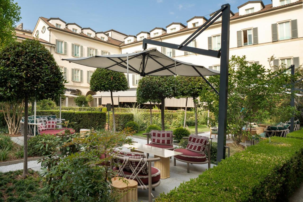 Four Seasons Hotel