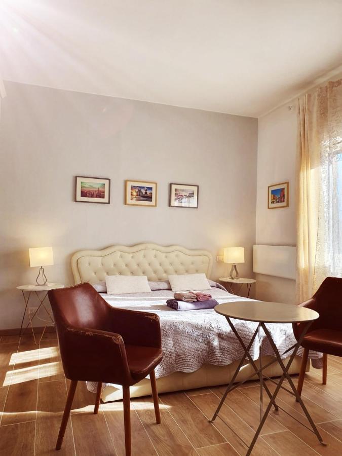 Angela's * Milan