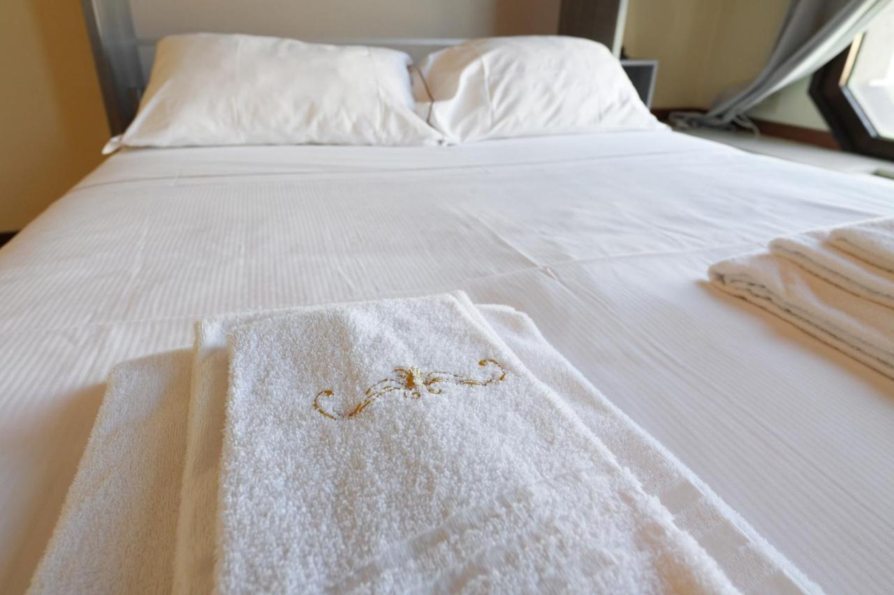 Duomo Luxury Vii Apartment *