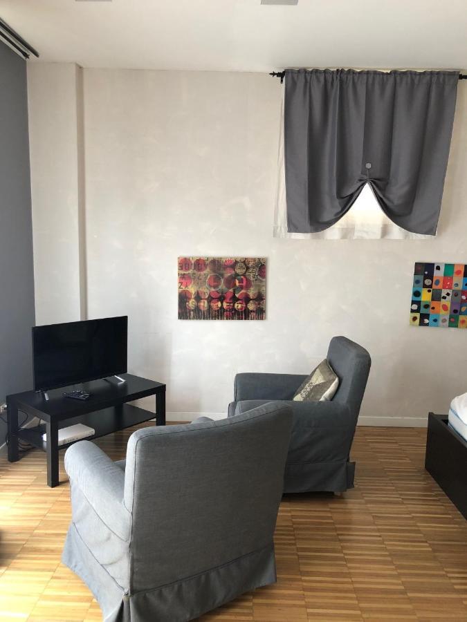 Apartment Isola Milan