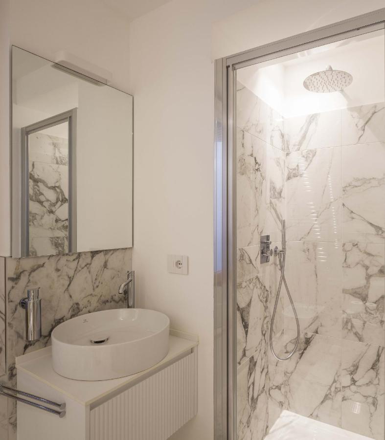 Apartment Chic Luxury Apartments-hosted By Sweetstay Milan