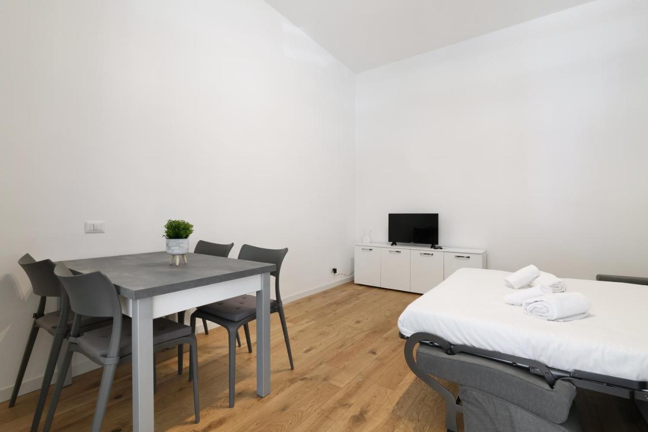 Primopiano - La Malfa Flats * Milan