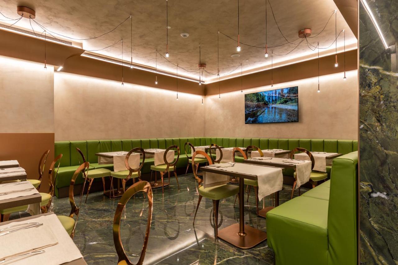 Ariston Hotel