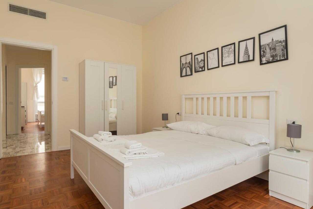 Joivy Modern 2bed Flat With Balcony, 250m From M5 Foppa And M2 Sant'agostino Appartamento *