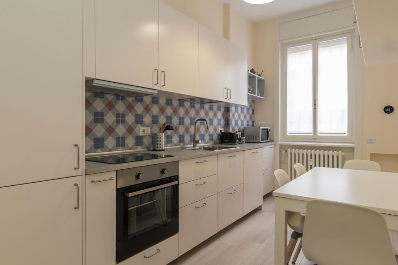 Joivy Modern 2bed Flat With Balcony, 250m From M5 Foppa And M2 Sant'agostino * Milano