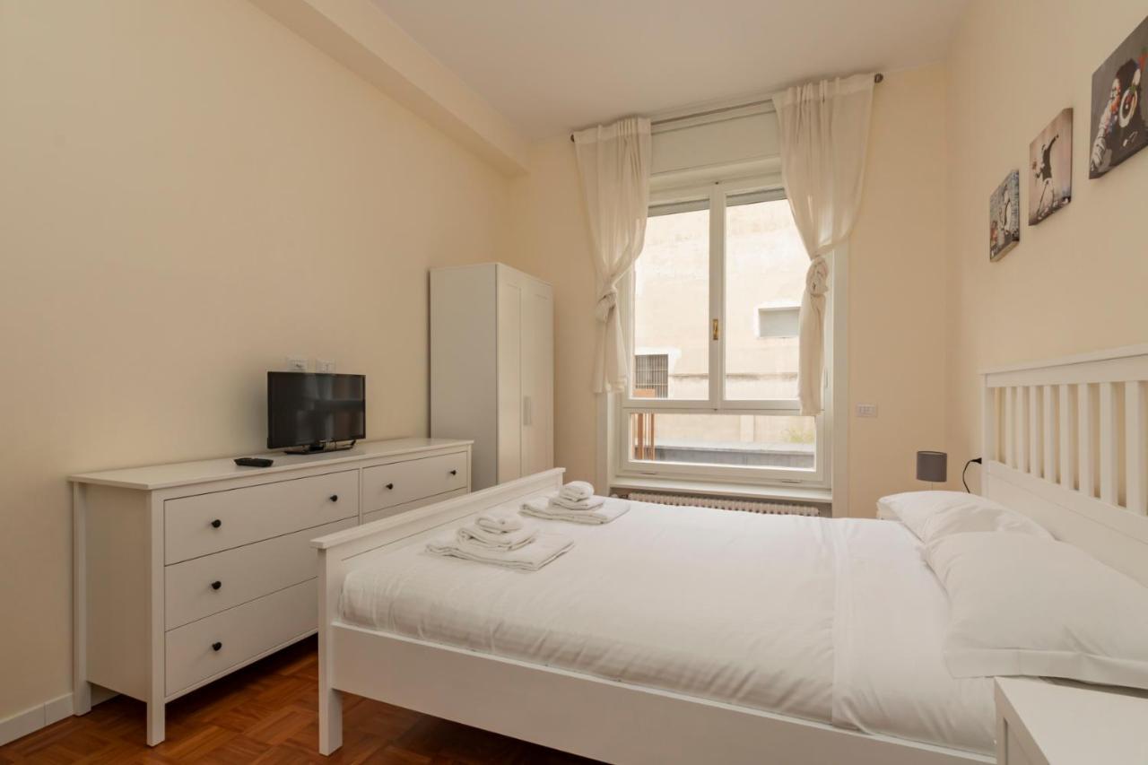 Joivy Modern 2bed Flat With Balcony, 250m From M5 Foppa And M2 Sant'agostino Milano