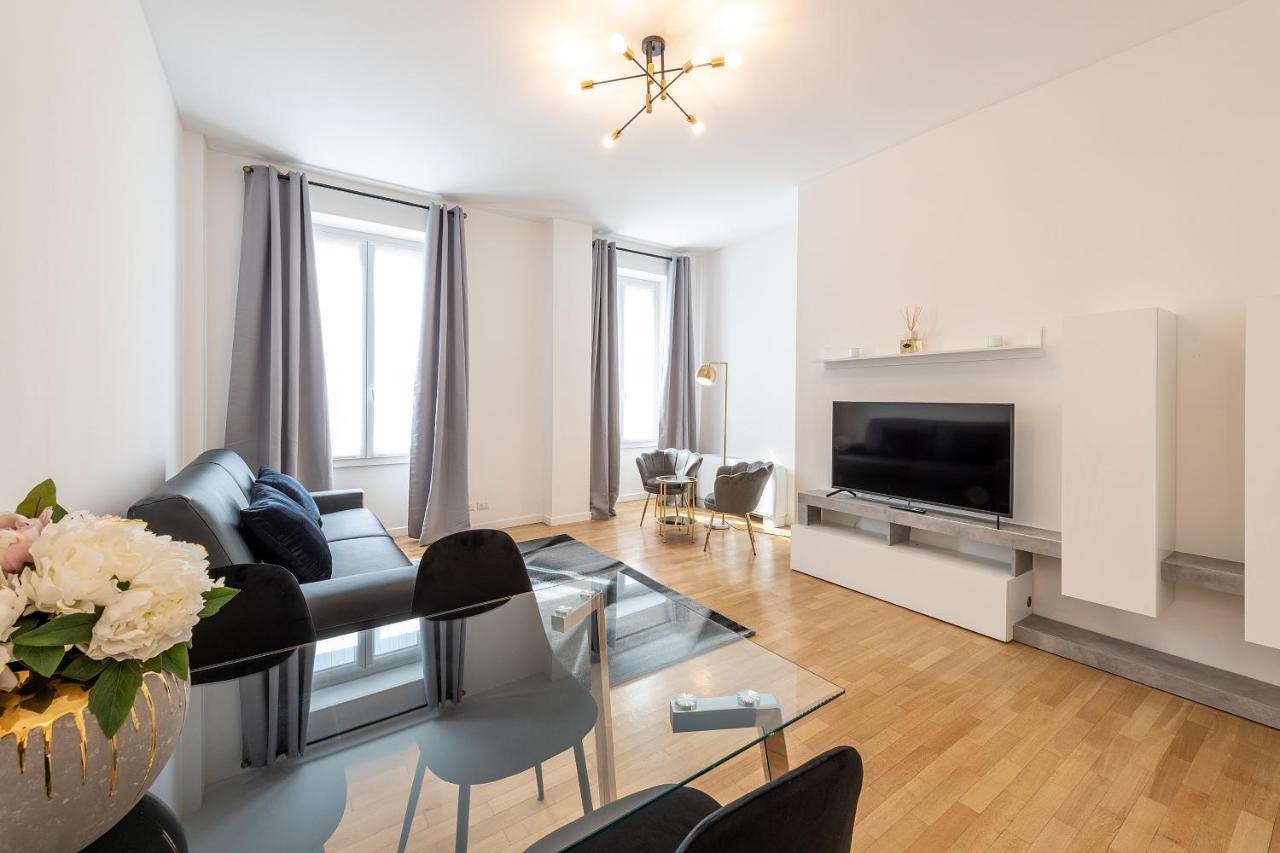 Royal - Centro Cadorna Apartment