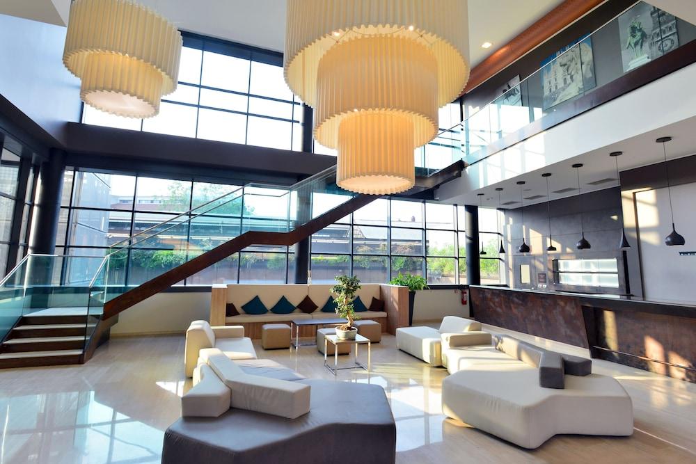 Hotel Hilton Garden North