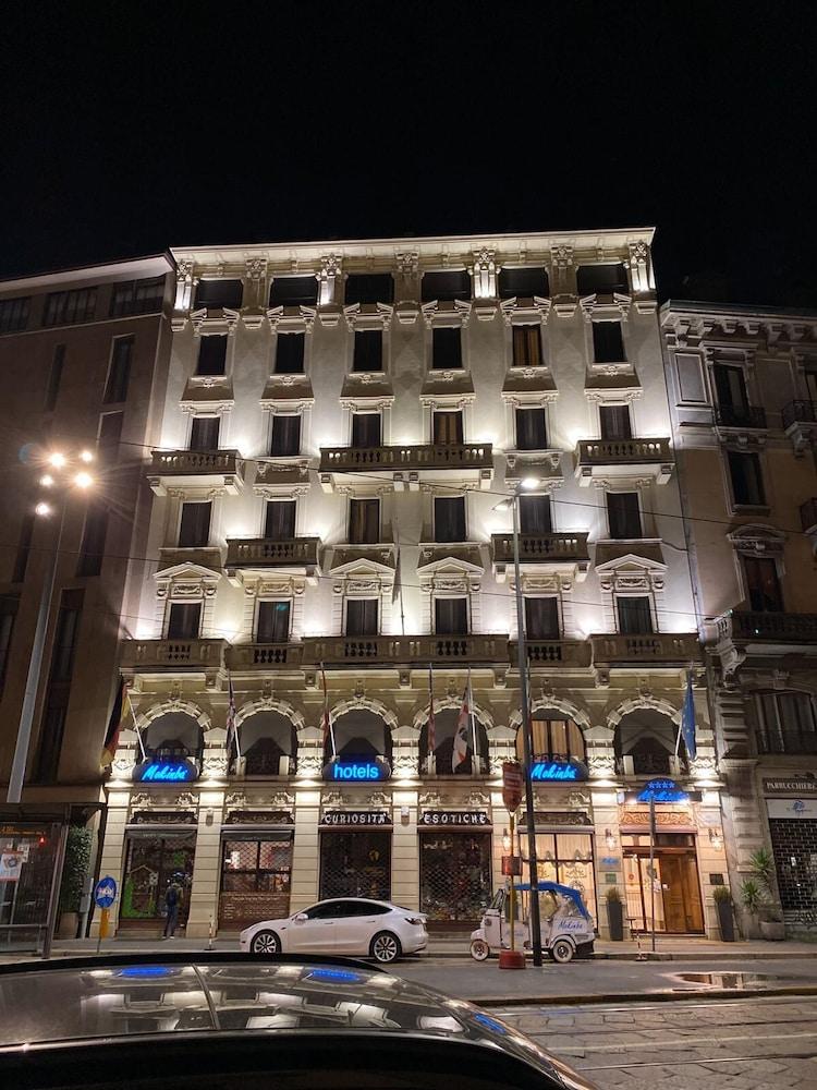 Mokinba King Hotel 4*
