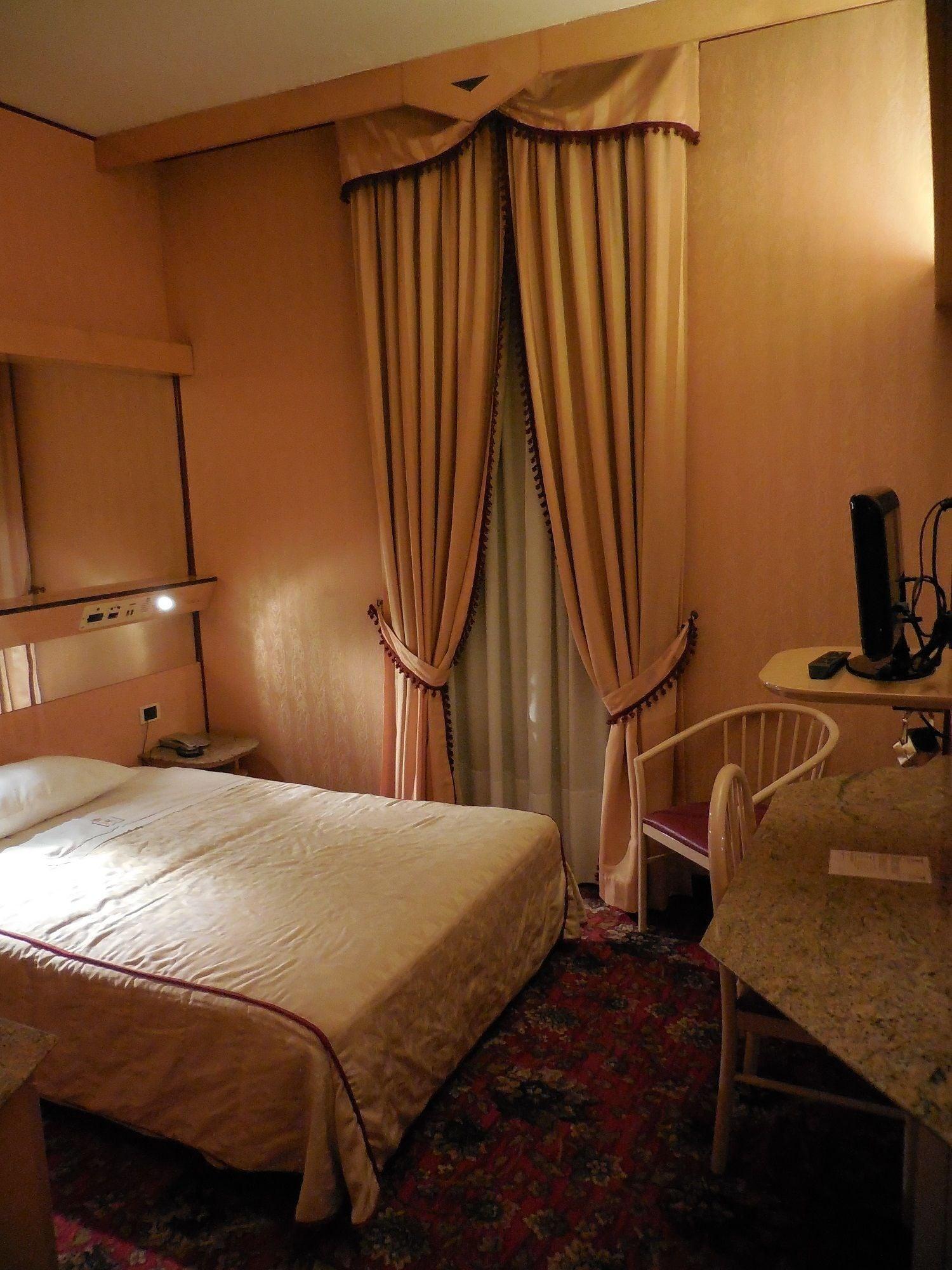 Hotel Roma 4*
