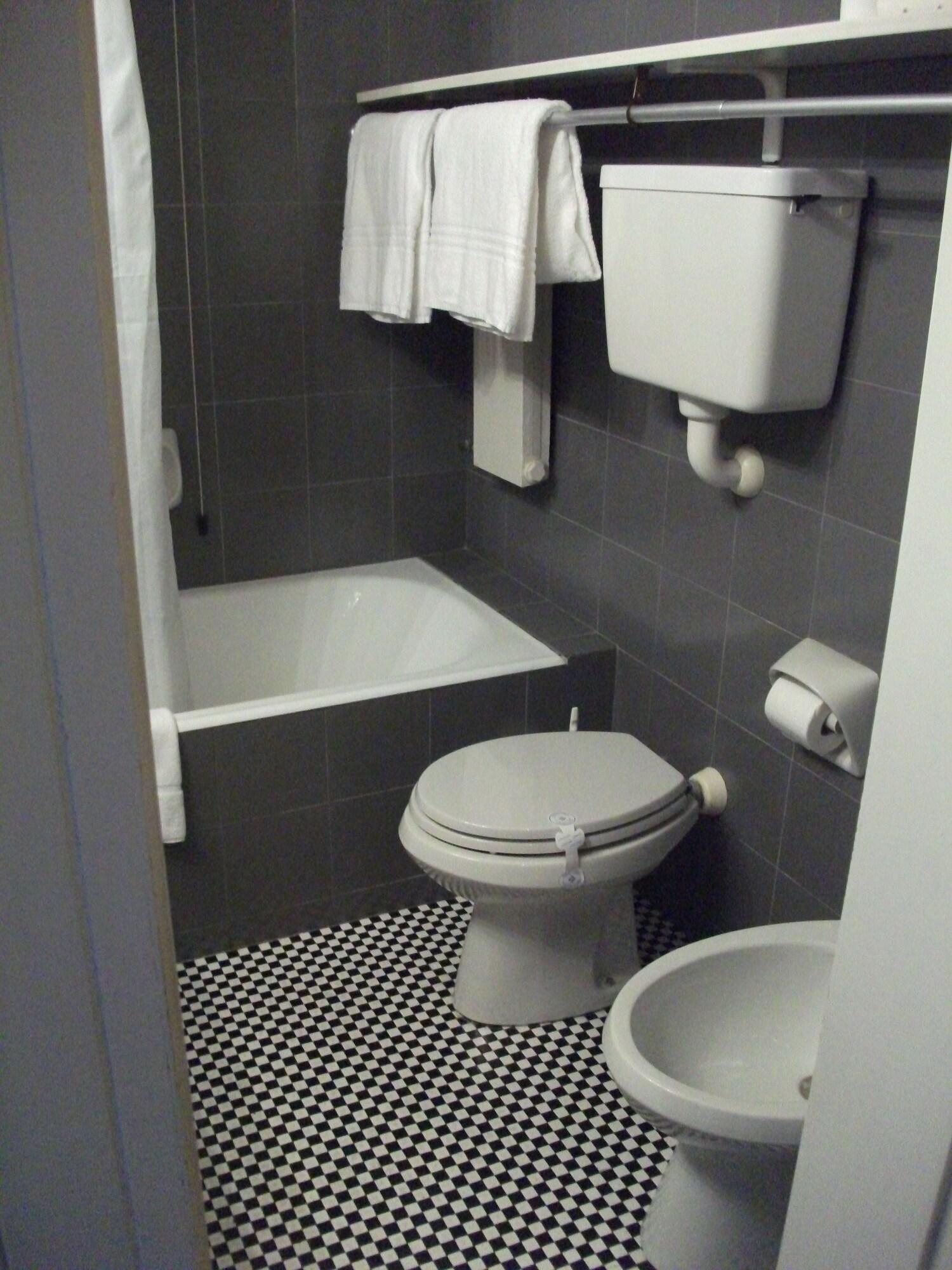 Siloe 4* Milan