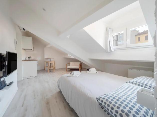 Sammartini Nice Attic * Milan