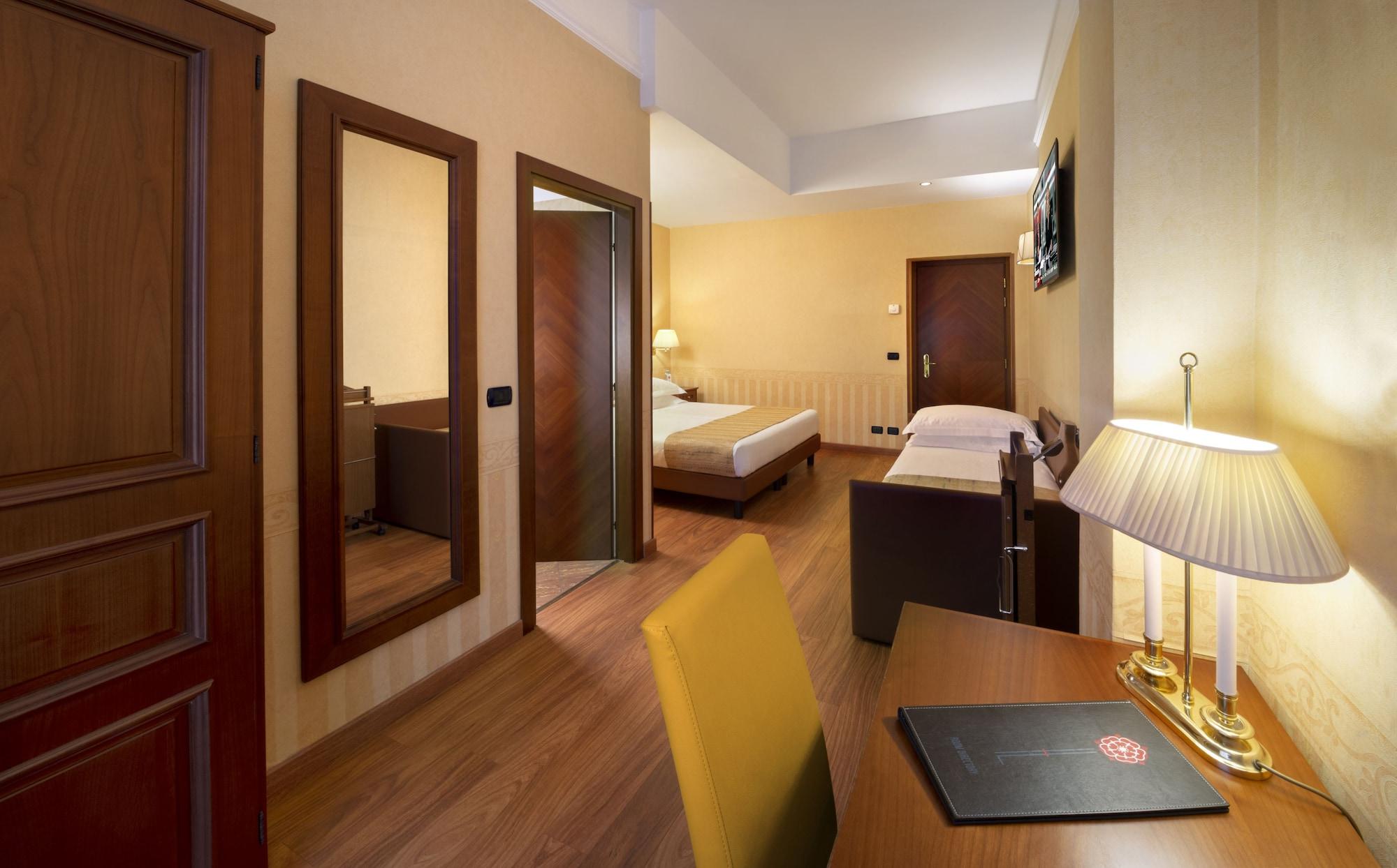 Lancaster 3* Milan