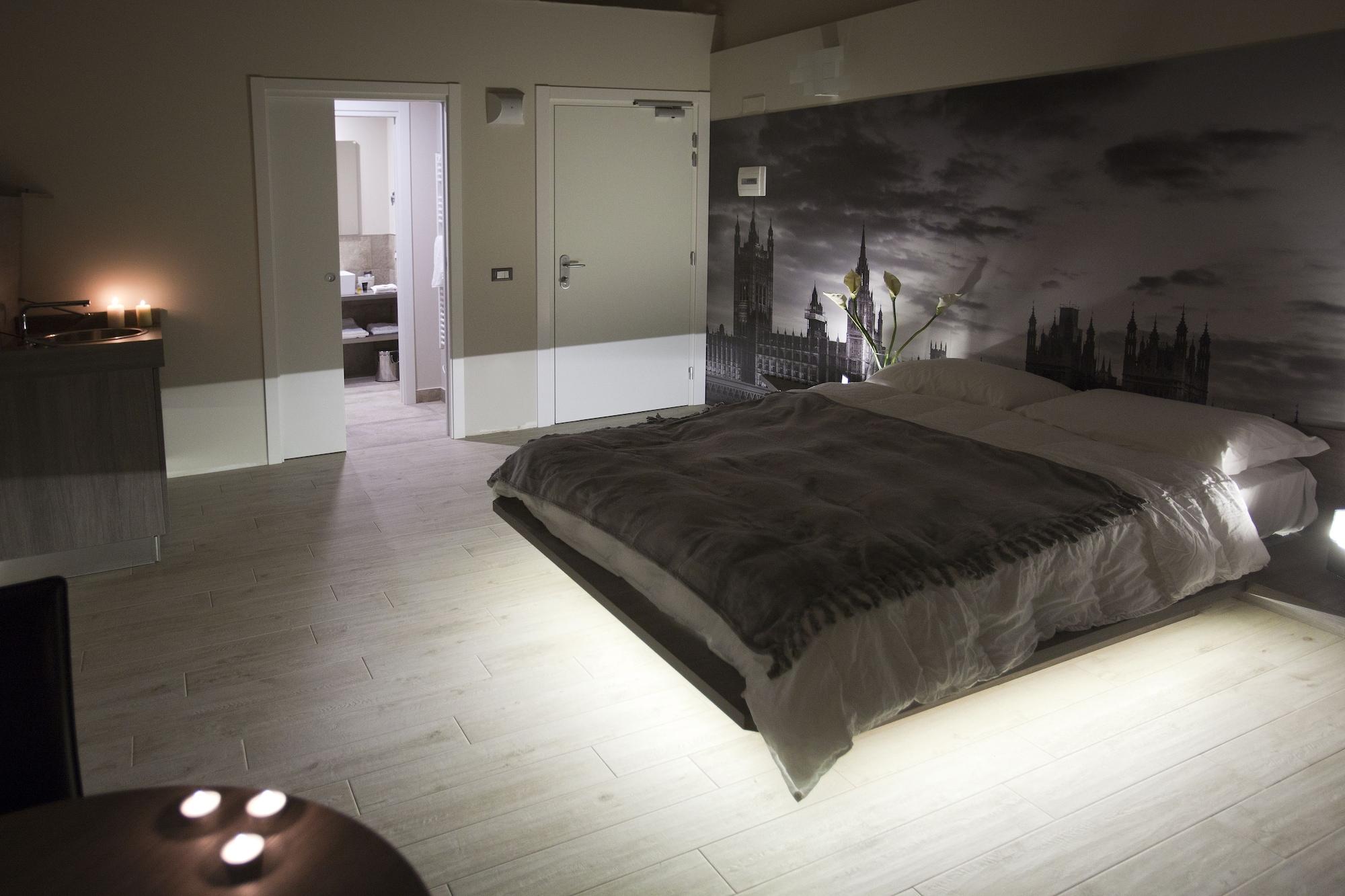 Seven Hotel 2*