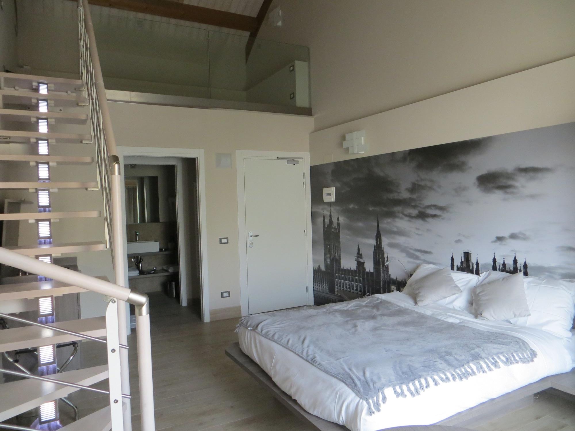 Seven 2* Milan